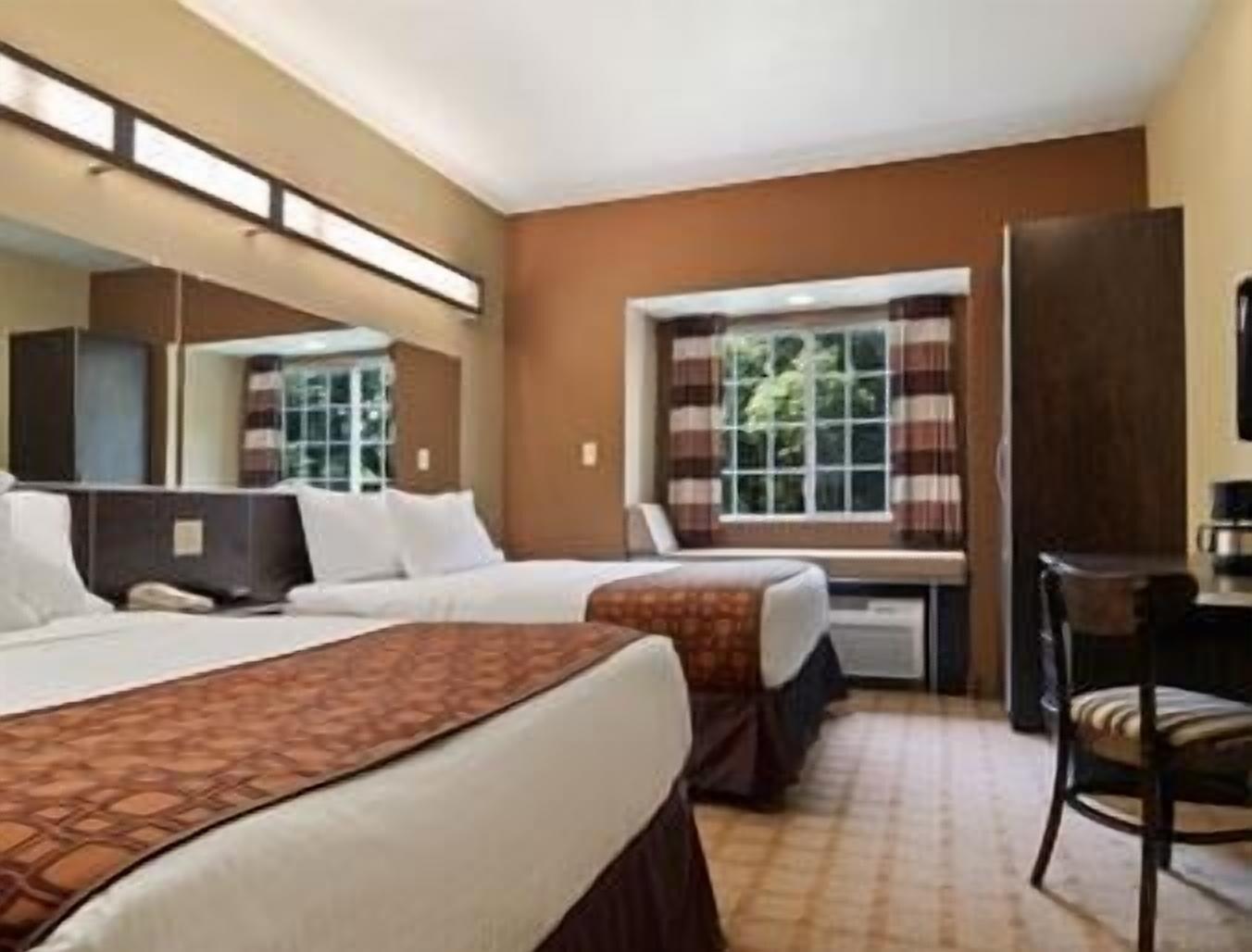 Microtel Inn & Suites By Wyndham Manchester - Newly Renovated Exterior photo