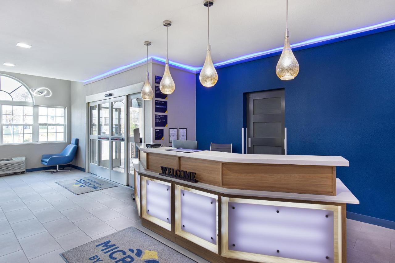 Microtel Inn & Suites By Wyndham Manchester - Newly Renovated Exterior photo
